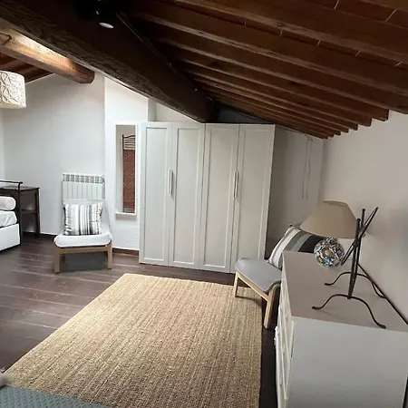 Podere Cedrola - La Terrazza Tatil Evi *