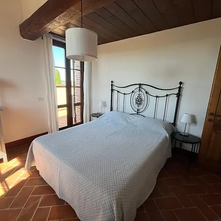 Podere Cedrola - La Terrazza * Asciano