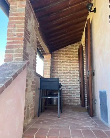 Tatil Evi Podere Cedrola - La Terrazza Asciano