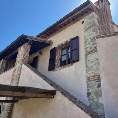 Podere Cedrola - La Terrazza * Asciano