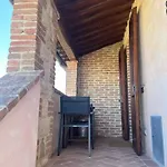 別荘 Podere Cedrola - La Terrazza アッシャーノ